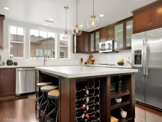 Photo #2: NP24106910 Listing