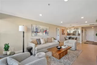 Photo #5: NP24108467 Listing 