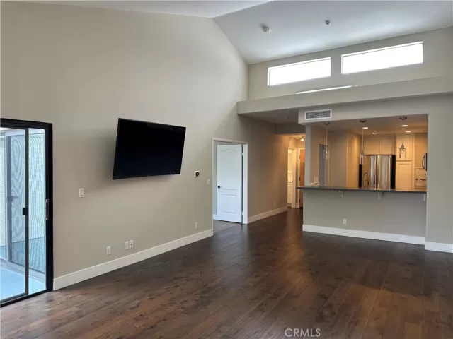 MLS: NP24114314 Condo For Sale