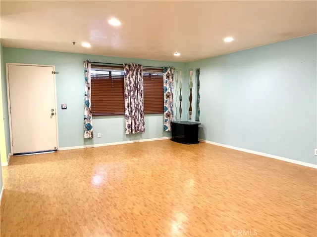 MLS: NP24116849 Condo For Sale