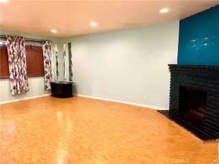 Photo #1: NP24116849 Listing