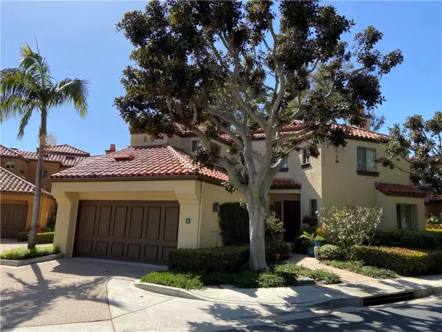 MLS: NP24117058 Condo For Sale