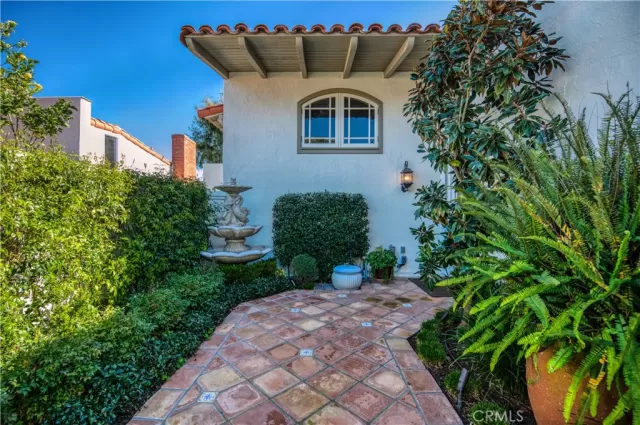 MLS: NP24118839 Condo For Sale