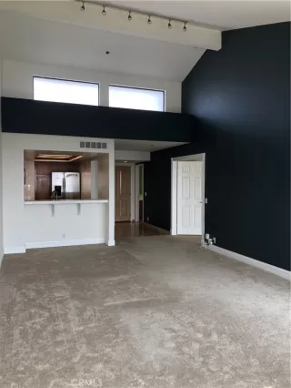 Photo #2: NP24120012 Listing 