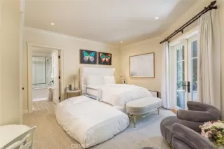 Photo #5: NP24129784 Listing 