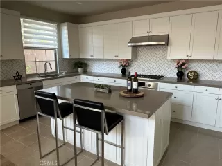 Photo #3: NP24146358 Listing