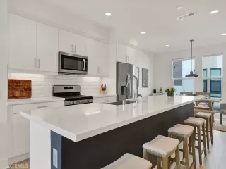 Photo #1: NP24149905 Listing 