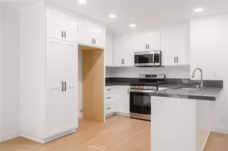 Photo #4: NP24151718 Listing 