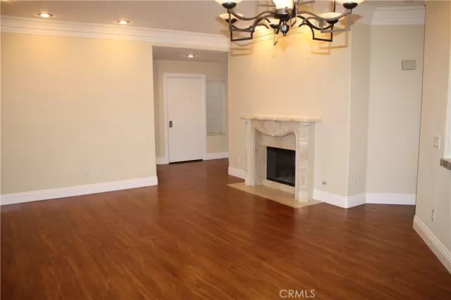 MLS: NP24153679 Condo For Sale