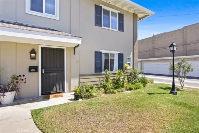 MLS: NP24162286 Condo For Sale