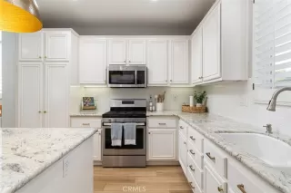 Photo #5: NP24165783 Listing 