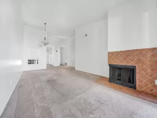 Photo #6: NP24172329 Listing 