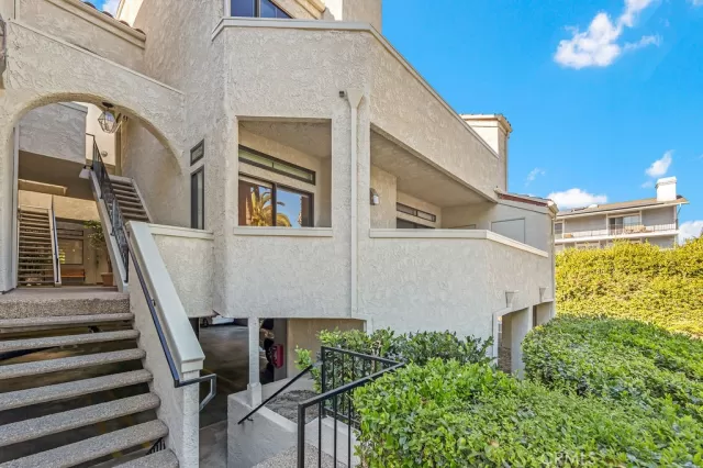 MLS: NP24187103 Condo For Sale