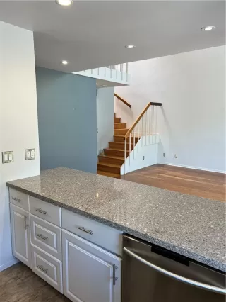 Photo #5: NP24189729 Listing 