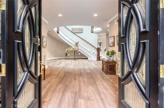 Photo #2: NP24195908 Listing 