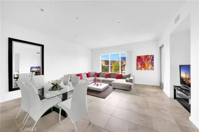 MLS: NP24206686 Condo For Sale