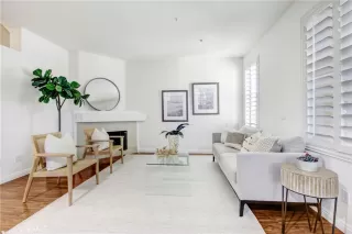 Photo #3: NP24207004 Listing 