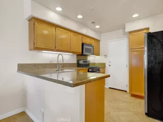 Photo #5: NP24208860 Listing 