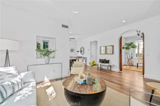 Photo #3: NP24211682 Listing 