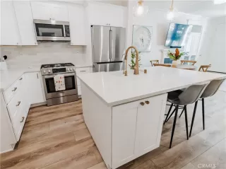 Photo #5: NP24211973 Listing 