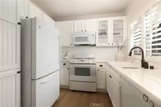 Photo #3: NP24213000 Listing 