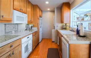 Photo #6: NP24226058 Listing 