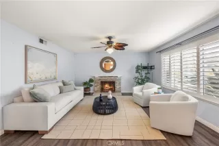 Photo #2: NP24244003 Listing 