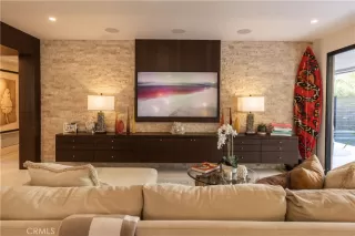 Photo #3: NP25004980 Listing 