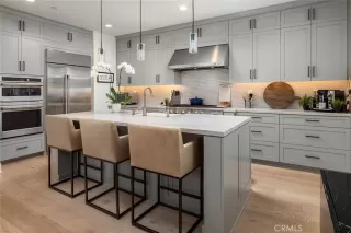 Photo #5: NP25006274 Listing