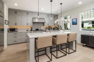 Photo #6: NP25006274 Listing