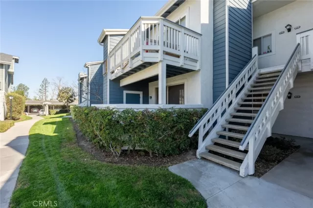 MLS: NP25016005 Condo For Sale