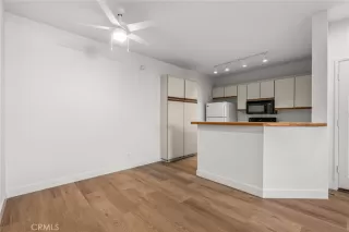 Photo #5: NP25016005 Listing 