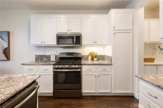 Photo #6: NP25026000 Listing