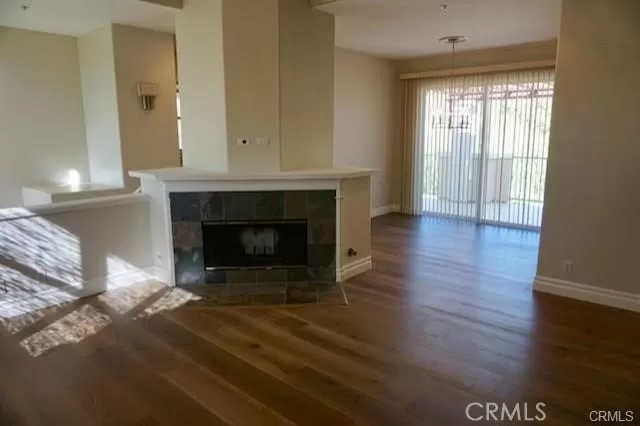 MLS: NP25026948 Condo For Sale