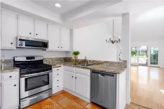 Photo #5: NP25036273 Listing 