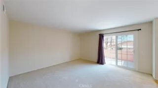 Photo #2: NP25037768 Listing