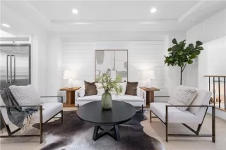 Photo #5: NP25043758 Listing 