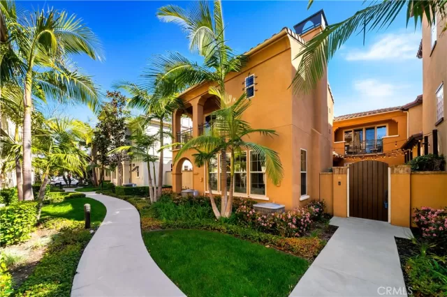 MLS: NP25055405 Condo For Sale