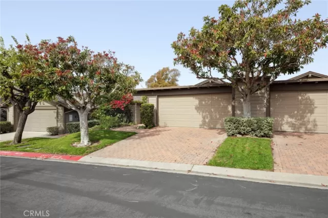 MLS: NP25058607 Condo For Sale