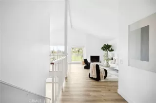 Photo #5: NP25058607 Listing 