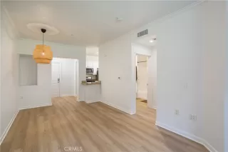 Photo #6: NP25061428 Listing 