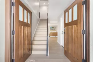 Photo #2: NP25061830 Listing