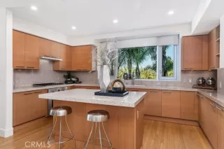 Photo #1: NP25062711 Listing