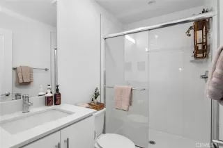 Photo #6: NP25066164 Listing 