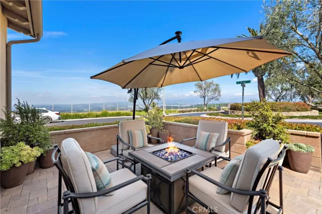 MLS: NP25069512 Condo For Sale