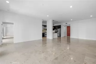 Photo #4: NP25071829 Listing