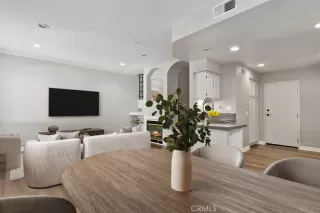 Photo #1: NP25073517 Listing 