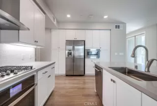 Photo #1: NP25075259 Listing