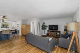 Photo #5: NP25075473 Listing 