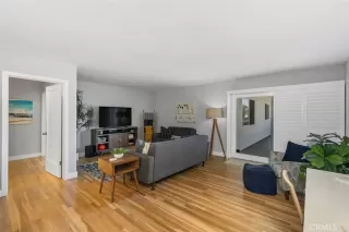 Photo #6: NP25075473 Listing 